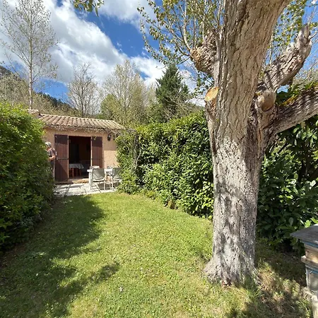 Appartement Au Cœur Du Verdon, Terrasse Et Jardin !