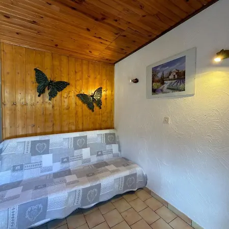 Appartement Au Cœur Du Verdon, Terrasse Et Jardin ! *